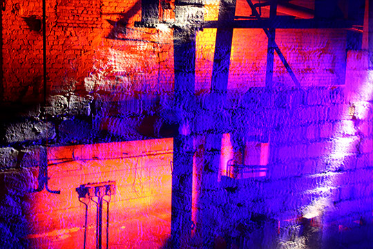 Unterwelt der Jahrhunderthalle Bochum (Jun. 2013) Unterwelt der Jahrhunderthalle Bochum (Jun. 2013)